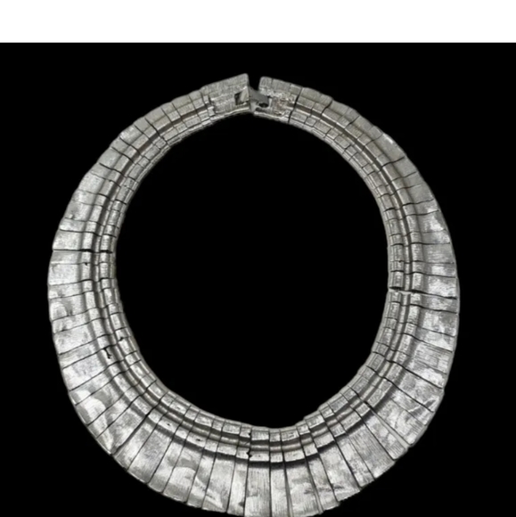 Unsigned Vintage Les Bernard Chunky Egyptian Revival Collar Necklace - Picture 2 of 8